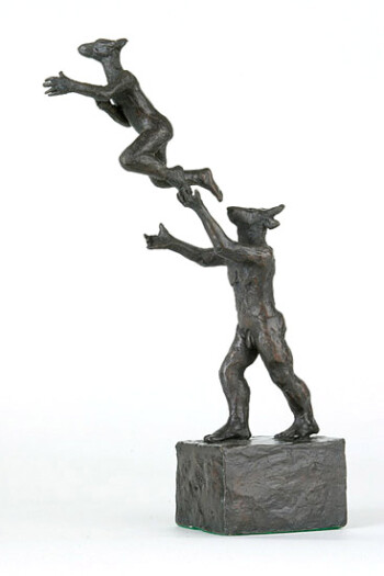 'Reaching' - bronze, edition of 10 - 27 x 17 x 6 cms